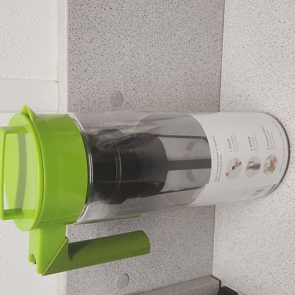 Takeya iced tea maker NWT - Picture 2 of 3